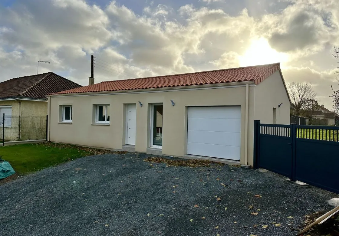 Maison construite par Maisons IMACO à Saint-Pierre-Montlimart